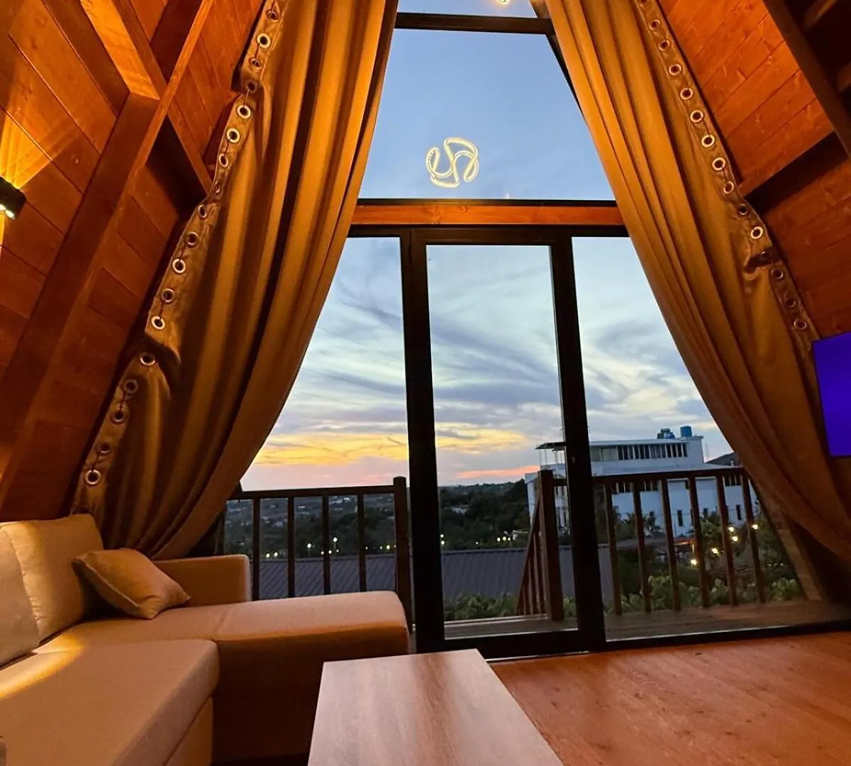 Azalea 2, Cozy Wooden Villa Tiran