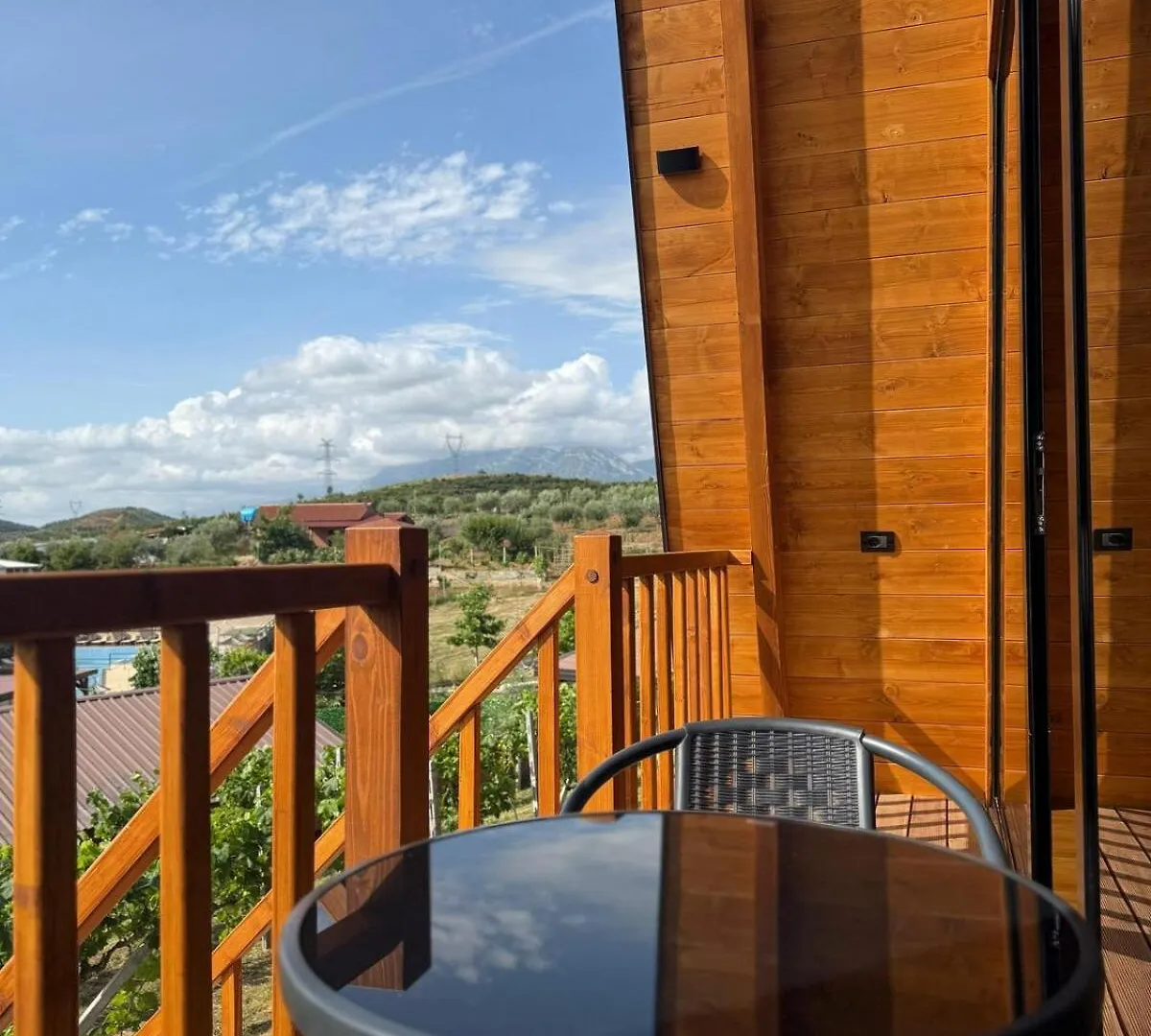 Azalea 2, Cozy Wooden Villa Tiran Arnavutluk